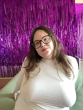MariaMirabella online show from June 1, 2026, 12:40 pm