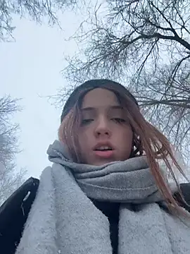 DollyTall online show from December 20, 2025, 9:05 am