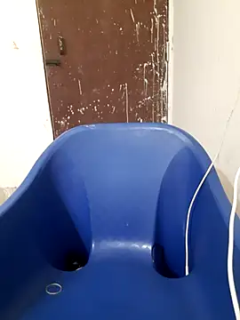 AnkitaDevi online show from April 17, 2026, 3:42 am