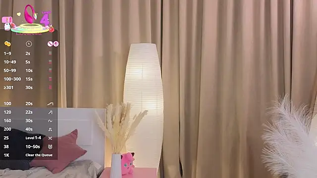 Snapshot of AvrilLeMell chatting on November 21, 2025, 9:24 pm AvrilLeMell online show from November 21, 2025, 9:24 pm