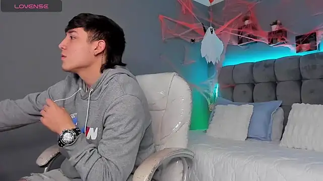 Ares di martin online show from October 28, 2025, 4:16 am