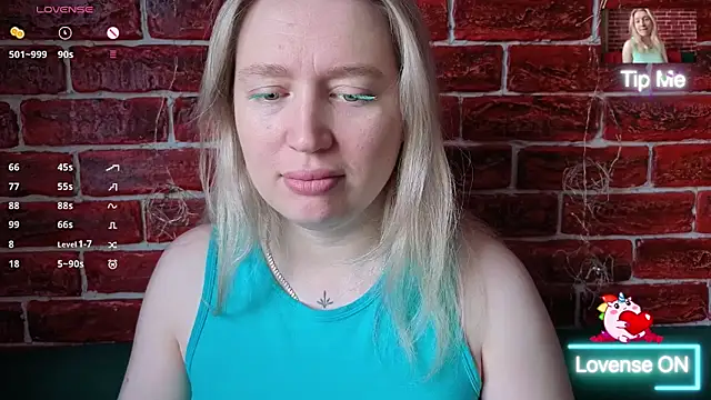 CitrusBlissss online show from June 16, 2026, 3:53 am