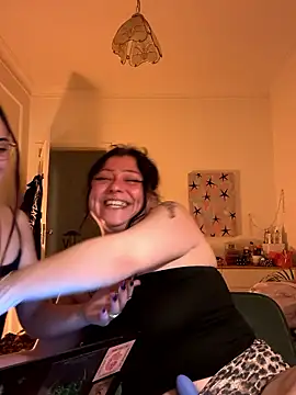 Snapshot of very_licious chatting on January 15, 2026, 11:08 pm very licious online show from January 15, 2026, 11:08 pm