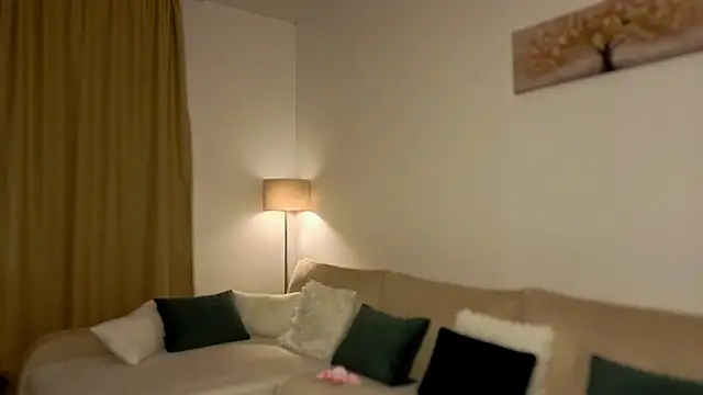 aerisblue online show from September 23, 2025, 8:01 pm