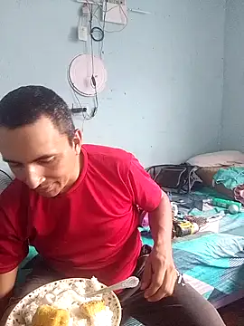 miroqui143 online show from March 26, 2026, 5:51 pm