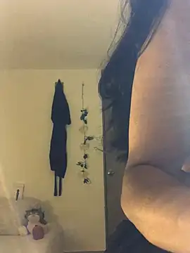 Snapshot of SelinaCatt_ chatting on September 28, 2025, 10:37 pm SelinaCatt  online show from September 28, 2025, 10:37 pm