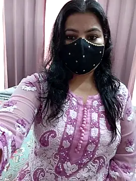 Snapshot of Aavya_007 chatting on October 24, 2025, 4:20 am Aavya 007 online show from October 24, 2025, 4:20 am