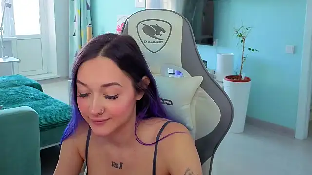 Im suka online show from March 24, 2026, 3:22 am