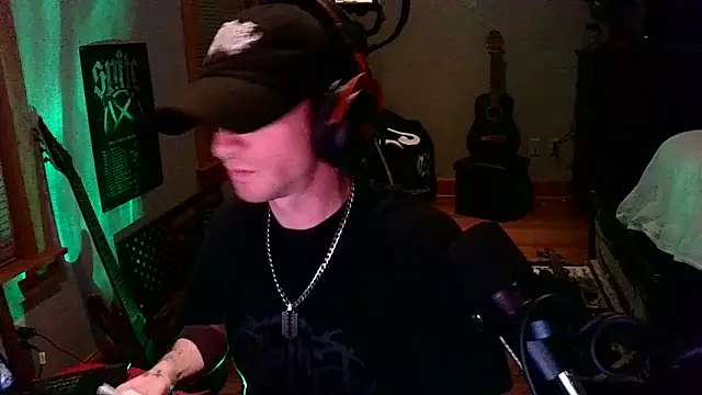 LEVIATHANX666 online show from April 7, 2026, 5:19 am