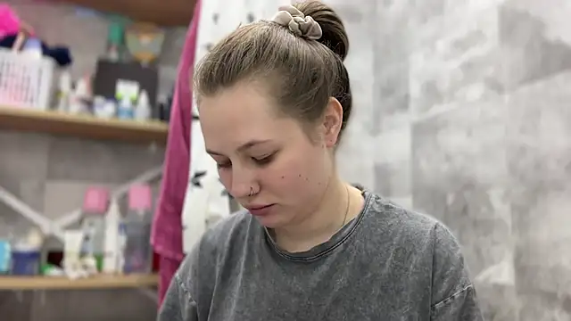 Snapshot of MikotoMisaka chatting on September 27, 2025, 10:48 pm MikotoMisaka online show from September 27, 2025, 10:48 pm