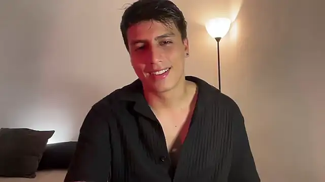 Snapshot of ErosVale chatting on July 10, 2026, 3:00 am ErosVale online show from July 10, 2026, 3:00 am