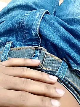 Saxyboy2002 online show from November 26, 2025, 8:59 am