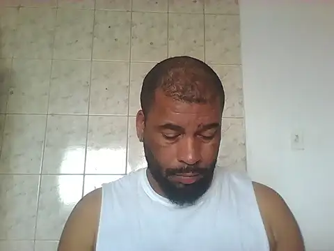 Snapshot of OliveiraSeven chatting on April 28, 2026, 1:16 pm OliveiraSeven online show from April 28, 2026, 1:16 pm