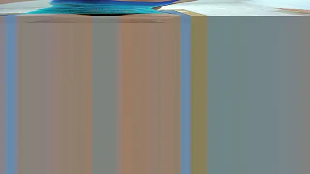 Snapshot of crystal_sm chatting on April 19, 2026, 3:17 am crystal sm online show from April 19, 2026, 3:17 am
