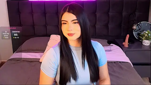 Sweety Nicole  online show from December 18, 2025, 5:46 am