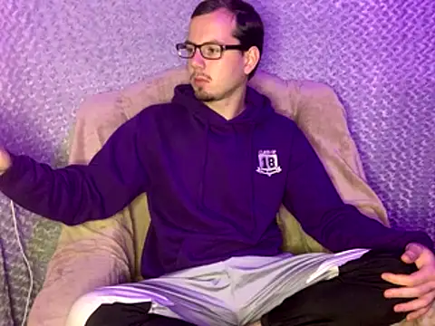 sal0mka online show from November 17, 2025, 8:03 pm