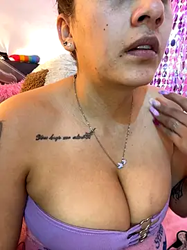 Nicol V online show from November 15, 2025, 5:05 am