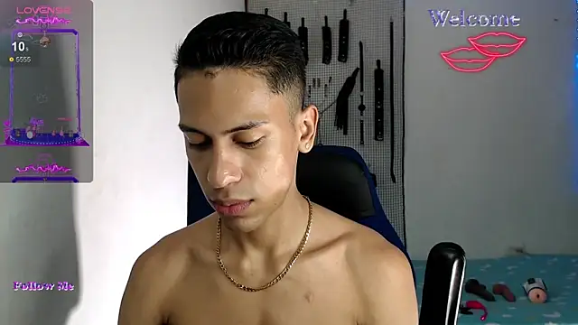 Snapshot of dylan_apol0 chatting on October 25, 2025, 5:59 am dylan apol0 online show from October 25, 2025, 5:59 am