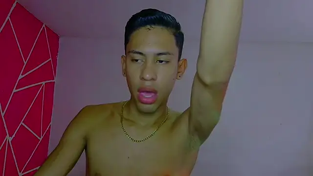 Snapshot of dylan_apol0 chatting on December 13, 2025, 11:43 pm dylan apol0 online show from December 13, 2025, 11:43 pm