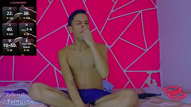 Snapshot of dylan_apol0 chatting on December 16, 2025, 5:01 am dylan apol0 online show from December 16, 2025, 5:01 am