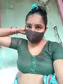 Snapshot of Falguni_Desai chatting on July 23, 2026, 10:24 am Falguni Desai online show from July 23, 2026, 10:24 am