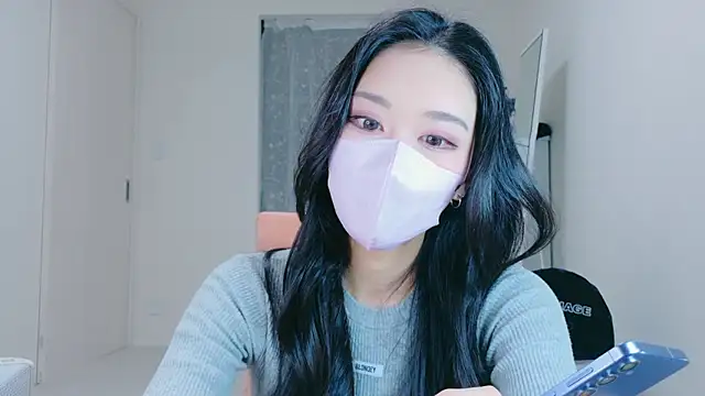 ramuchan desu online show from February 25, 2026, 11:58 pm