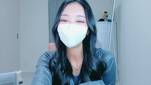 Snapshot of ramuchan_desu chatting on May 20, 2026, 12:17 am ramuchan desu online show from May 20, 2026, 12:17 am