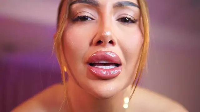 Snapshot of ZennySings chatting on November 29, 2025, 12:30 pm ZennySings online show from November 29, 2025, 12:30 pm