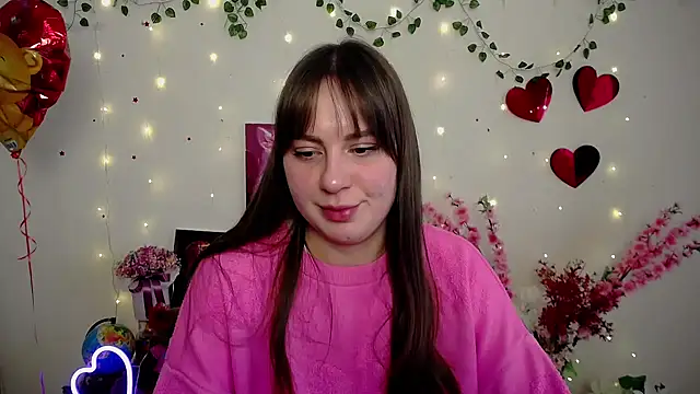 Amanda Bright  online show from February 23, 2026, 11:51 am