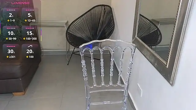 Snapshot of Lia_Mar_ chatting on October 29, 2025, 6:09 pm Lia Mar online show from October 29, 2025, 6:09 pm