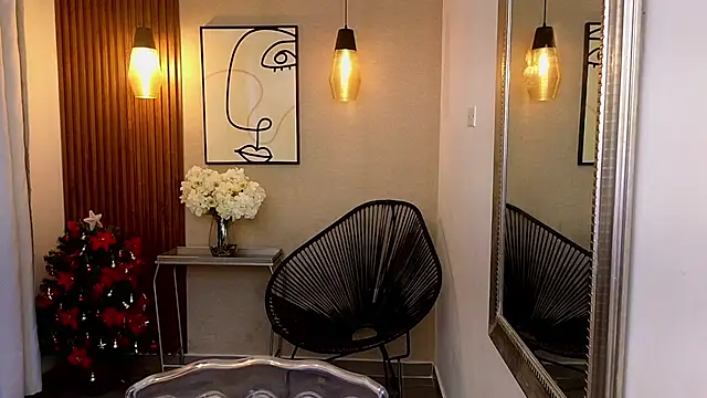 Snapshot of Lia_Mar_ chatting on December 1, 2025, 6:02 pm Lia Mar online show from December 1, 2025, 6:02 pm