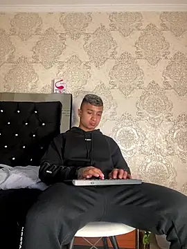 Snapshot of ThiagoBlaze chatting on January 7, 2026, 10:51 am ThiagoBlaze online show from January 7, 2026, 10:51 am