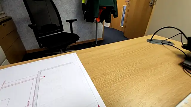 Oorse1966 online show from October 29, 2025, 12:51 pm