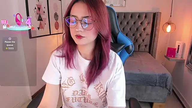 Snapshot of Lily_Fleming chatting on September 15, 2025, 7:25 pm Lily Fleming online show from September 15, 2025, 7:25 pm