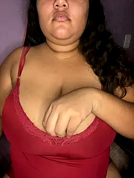 qxmila1 online show from October 15, 2025, 5:51 am