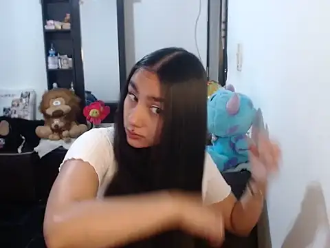 Snapshot of Stormyyy_hot chatting on November 23, 2025, 6:41 pm Stormyyy hot online show from November 23, 2025, 6:41 pm