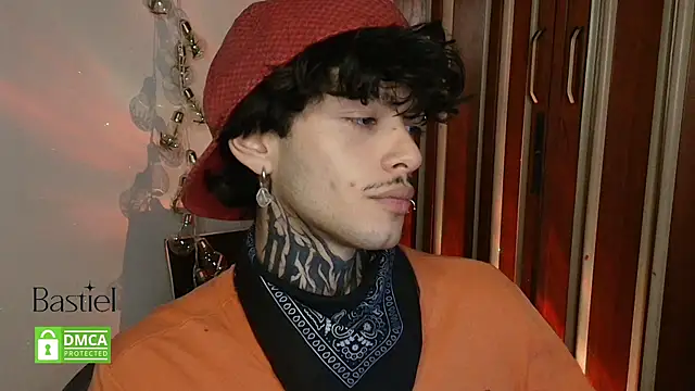 Snapshot of Mihail_leroy chatting on September 13, 2025, 3:39 am Mihail leroy online show from September 13, 2025, 3:39 am