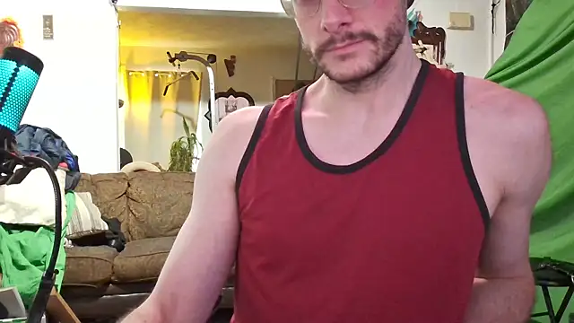 MasterDaddyCool online show from October 31, 2025, 6:42 pm