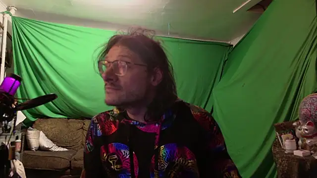 MasterDaddyCool online show from December 19, 2025, 8:54 am