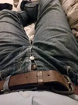 Snapshot of GentlemanMoney_ chatting on October 21, 2025, 11:00 am GentlemanMoney online show from October 21, 2025, 11:00 am