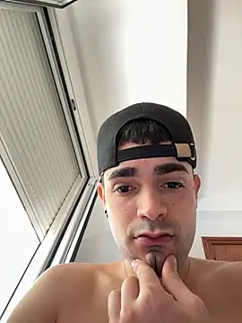 Snapshot of joseemontilla chatting on October 3, 2025, 1:19 pm joseemontilla online show from October 3, 2025, 1:19 pm