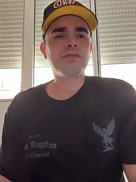 Snapshot of joseemontilla chatting on March 18, 2026, 4:10 pm joseemontilla online show from March 18, 2026, 4:10 pm