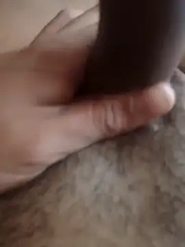 Snapshot of WeavingToe chatting on October 19, 2025, 7:58 pm WeavingToe online show from October 19, 2025, 7:58 pm