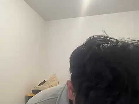 Snapshot of Unseenadam143 chatting on October 28, 2025, 5:59 pm Unseenadam143 online show from October 28, 2025, 5:59 pm