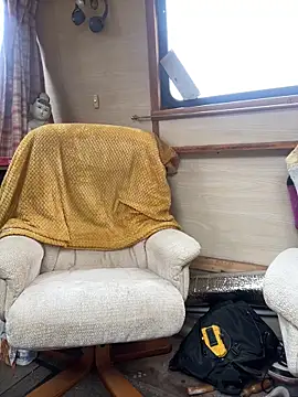 ladyboatlady online show from March 15, 2026, 1:50 pm