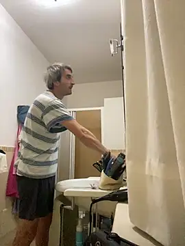 sasatimido online show from September 18, 2025, 4:25 am