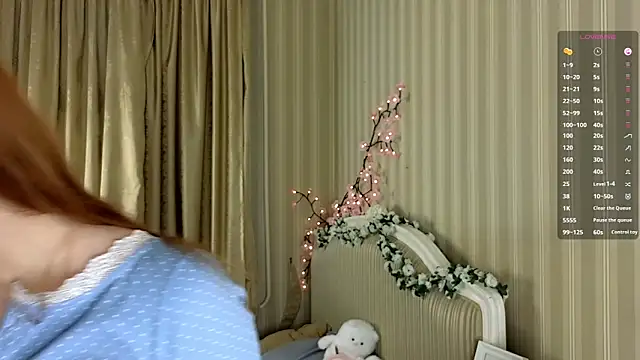 Snapshot of Juuulia_ chatting on February 3, 2026, 1:49 pm Juuulia online show from February 3, 2026, 1:49 pm