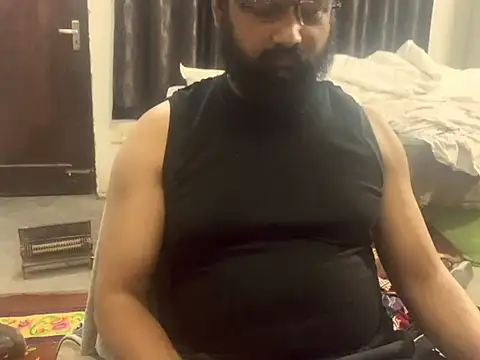 Dollseye online show from March 5, 2026, 1:18 pm