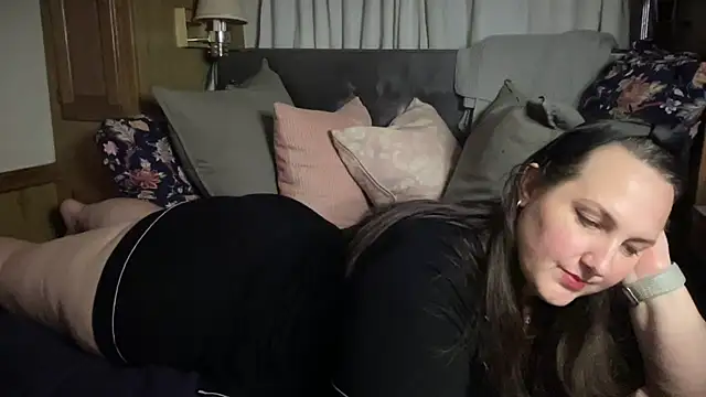 Just Trudy online show from December 4, 2025, 2:10 am