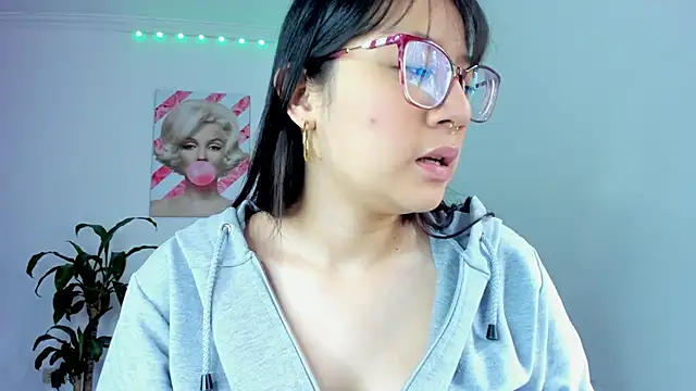 rouse red online show from November 8, 2025, 1:33 pm